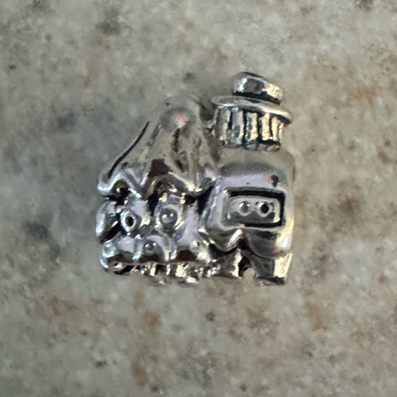 Sterling Silver Wedding Couple Charm 💍 Cute Mini Bead - Picture 6 of 7